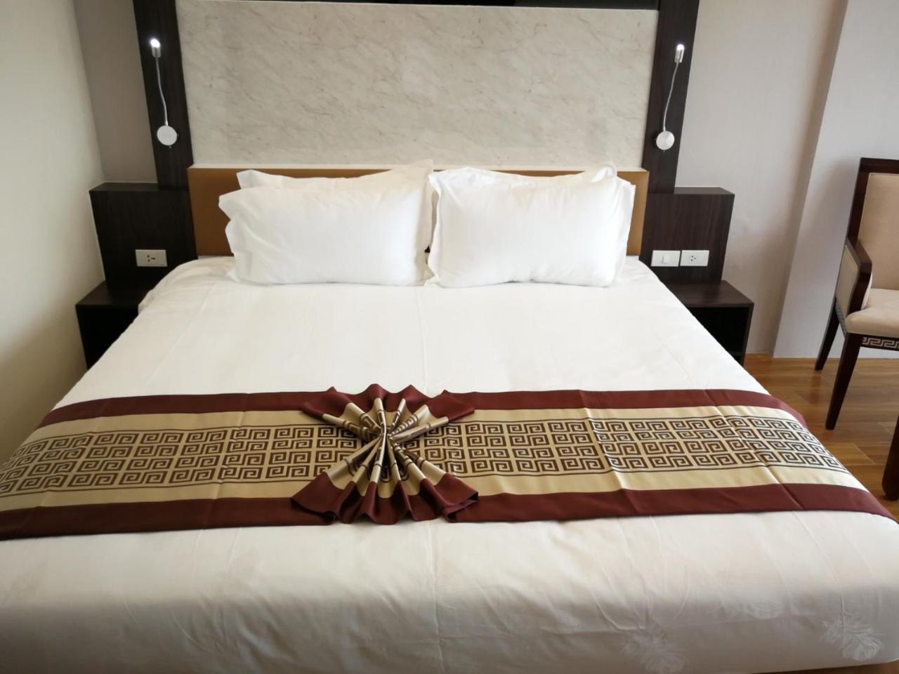 Golden Jomtien Beach Hotel Luaran gambar
